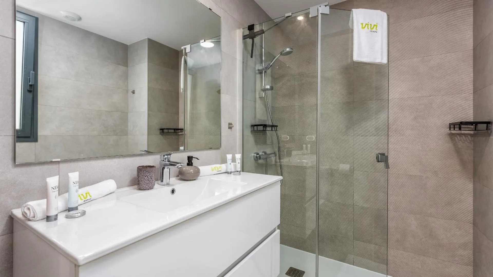 Apartment Vivi Homes - Sunny Views Wellness, Gym, Pool & Sea View Fuengirola